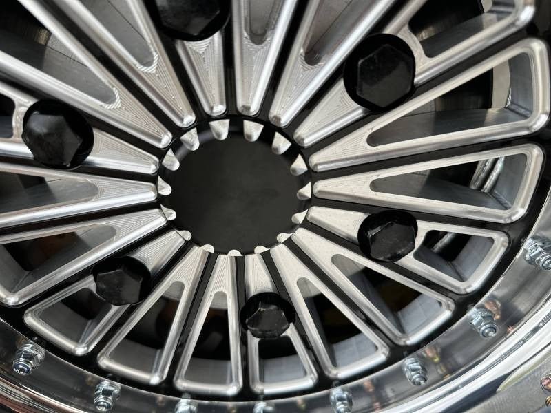 Alba Racing Crusher Pro Billet Beadlock Wheels for Can - Am Maverick R (6x5.5) - Rugged Terrain
