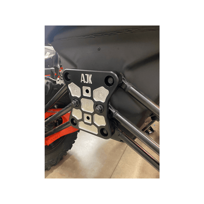 Billet Aluminum Radius Rod Plate & Tow Hook for Can - Am Maverick X3 - Rugged Terrain